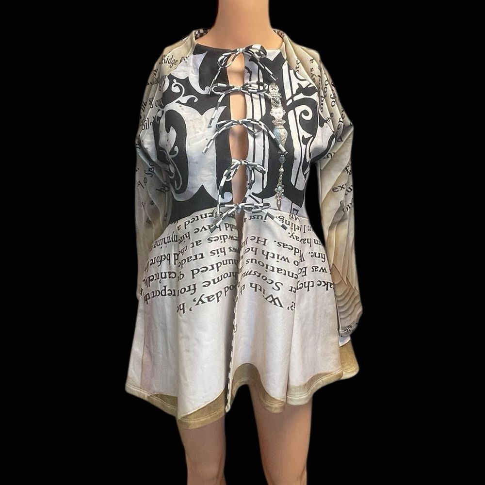 IPNG US 4/6 Stylish Black and White Women's Jacket